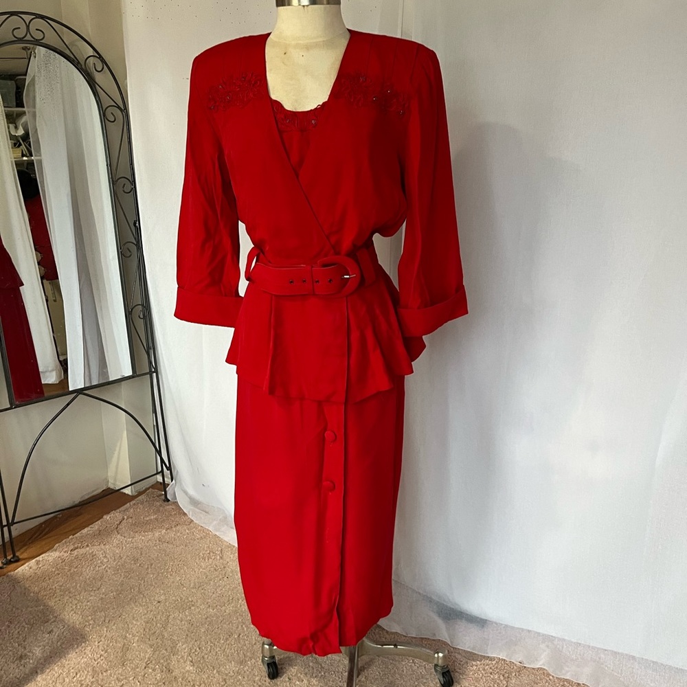 1980's Studio  red dress with a belt size 8